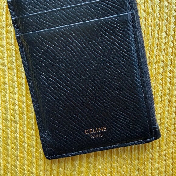 CELINE ZIPPED COMPACT CARD HOLDER IN GRAINED CALFSKIN BLACK W/ GOLD HARDWARE - Picture 6 of 7